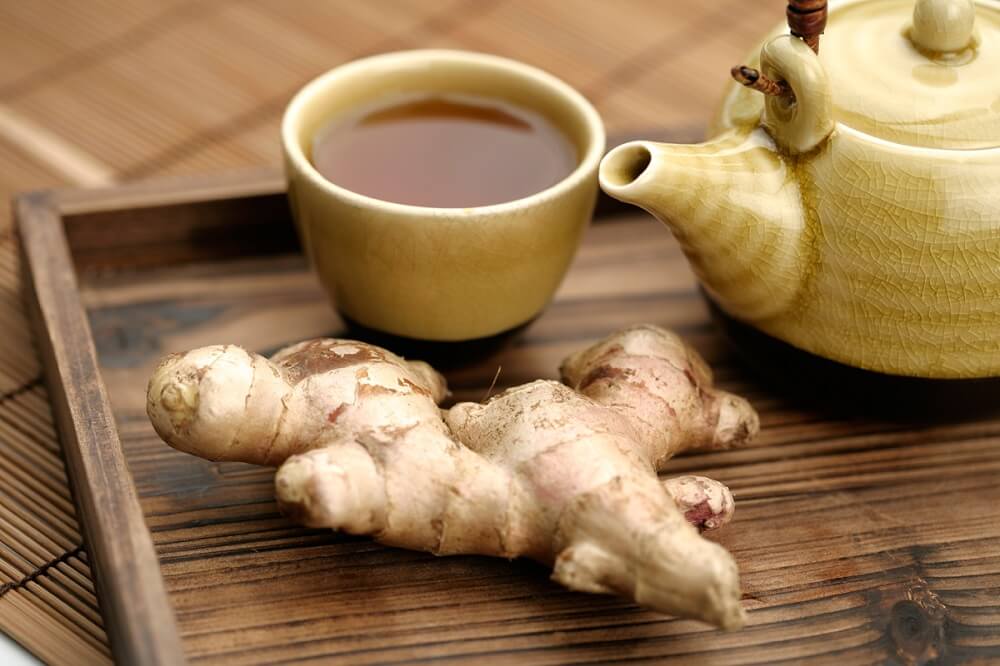 Raíz y té de jengibre